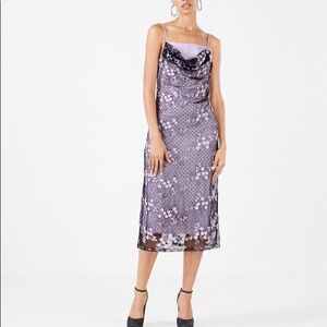 BCBGMAXAZRIA Giordana Midi Dress Size M